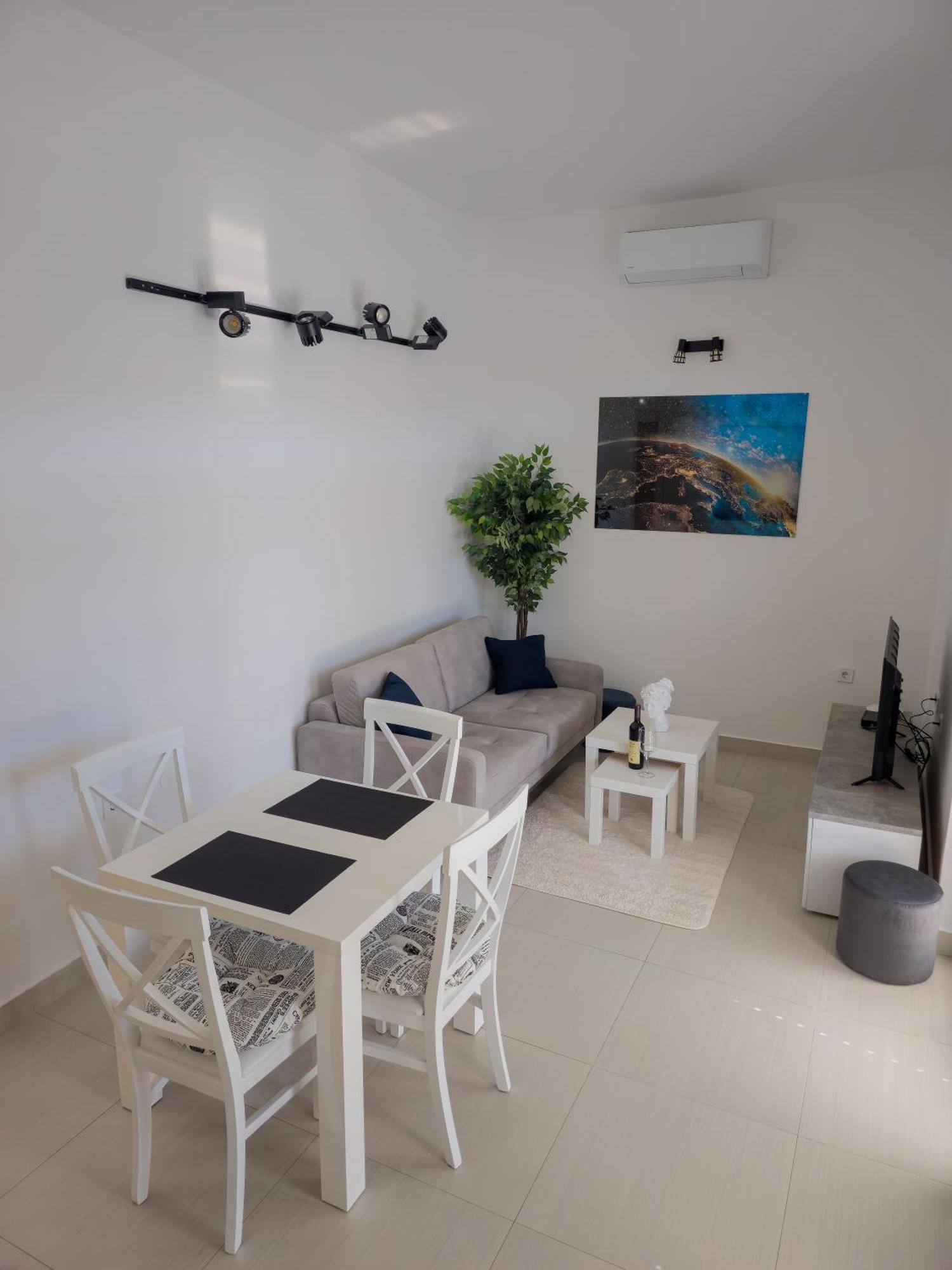 Boulevard Apartments Kotor Buitenkant foto