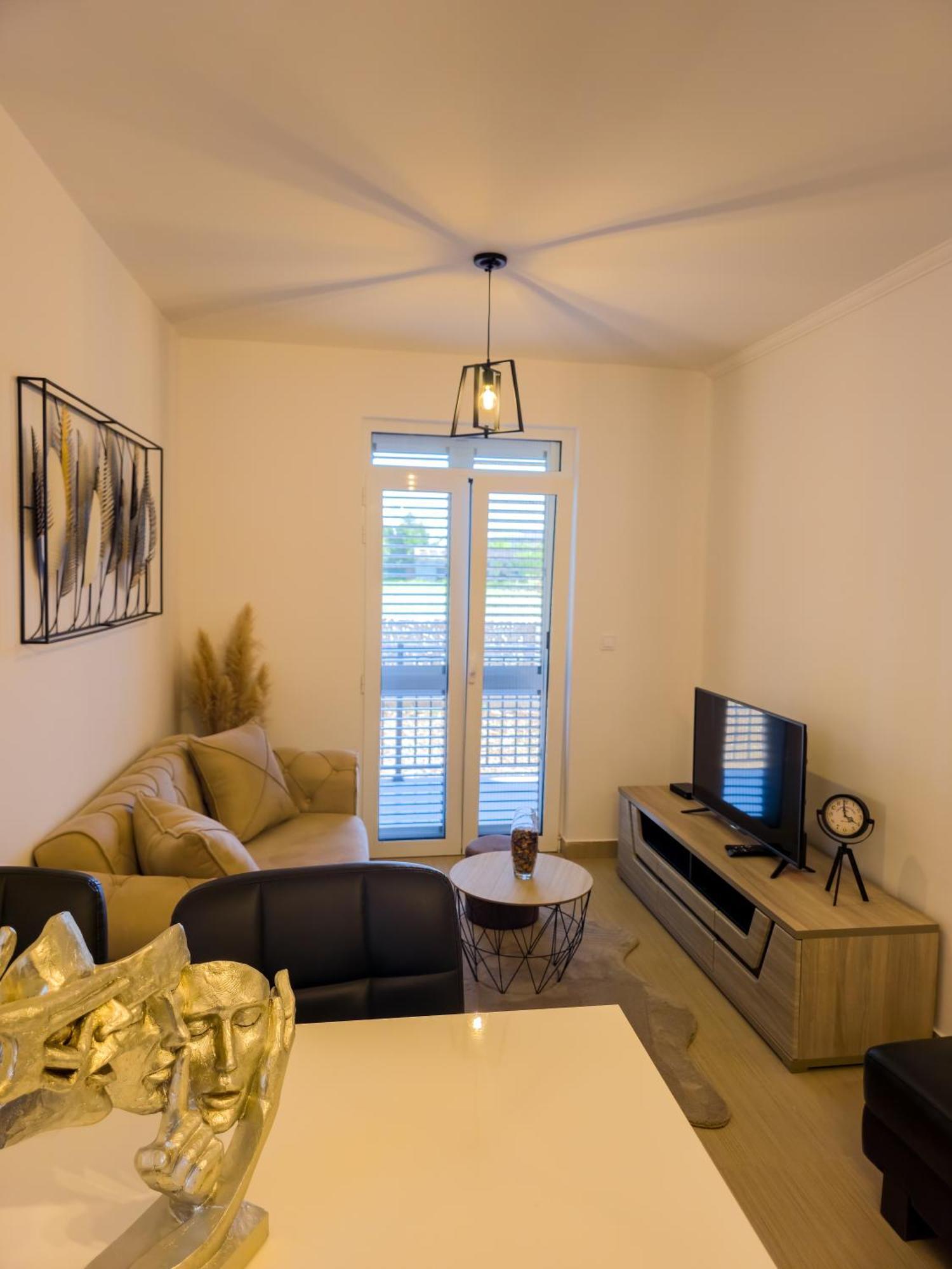 Boulevard Apartments Kotor Buitenkant foto